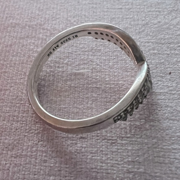 Pandora Tiara ring - Picture 5 of 6